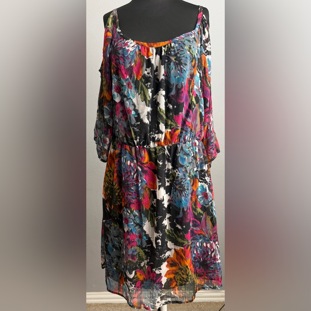 Dots Vibrant Long Sleeve Floral Dress